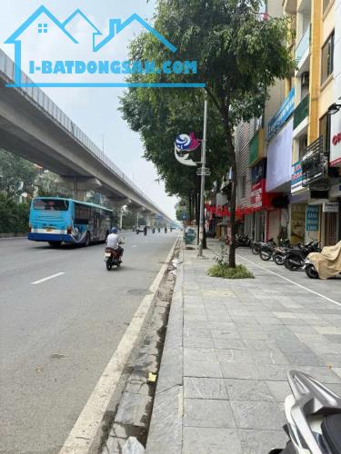 Bán nhà 3 tầng mặt phố lớn Quang Trung, 95m2, 2 mặt tiền rộng 5m, lô góc sáng thoáng