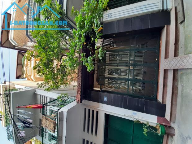 Mặt phố Mạc Thị Bưởi, Hai Bà Trưng, 40m2, 5 tầng, Kinh Doanh, Ô tô, Vỉa Hè