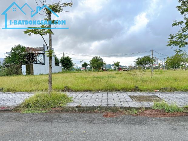 Bán đất 100m2 KQH Thủy Thanh 3, trục đường 15,5m, ngay bệnh viện Quốc Tế, chỉ 3,25 Tỷ