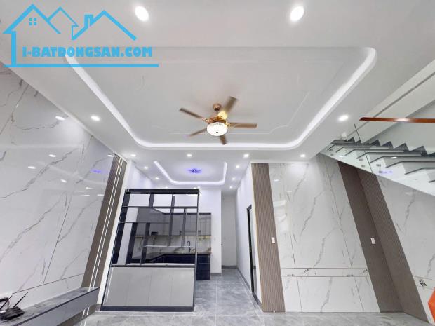Bán Nhà Mới Xây 1Lầu 1Trệt Trung Tâm Biên Hoà. Thổ Cư, Hoàn Công