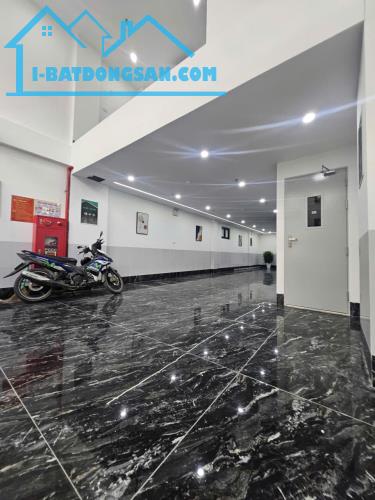 Bán toà CCMN Hà Đông, thang máy, pccc đầy đủ 115m2*6T, 22pkk, DT 90tr/tháng giá 22 tỷ!