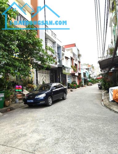 Bán Nhà Mặt Hẻm Thông Quận 8 – 4PN,4,5x16m- Gần Hoàng Ngân, Giá Chỉ 6 Tỷ thương lượng mạnh