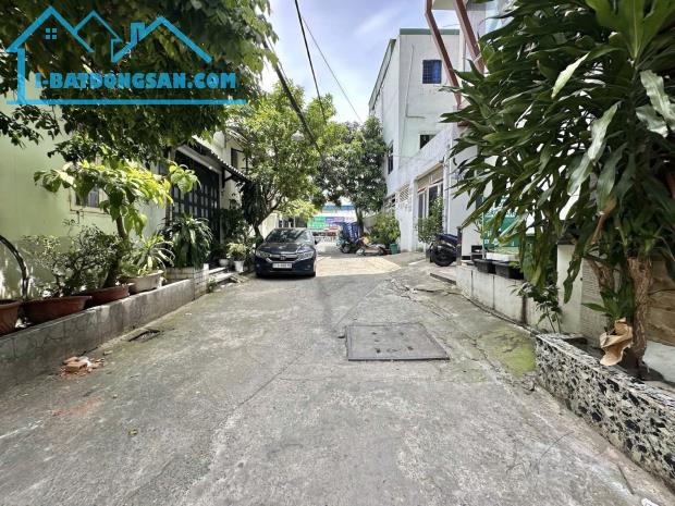 BÁN NHÀ NGUYỄN XÍ – GẦN VINCOM – HẺM Ô TÔ – NHÀ ĐẸP 4PN – GIÁ CHỈ 8,98 TỶ!