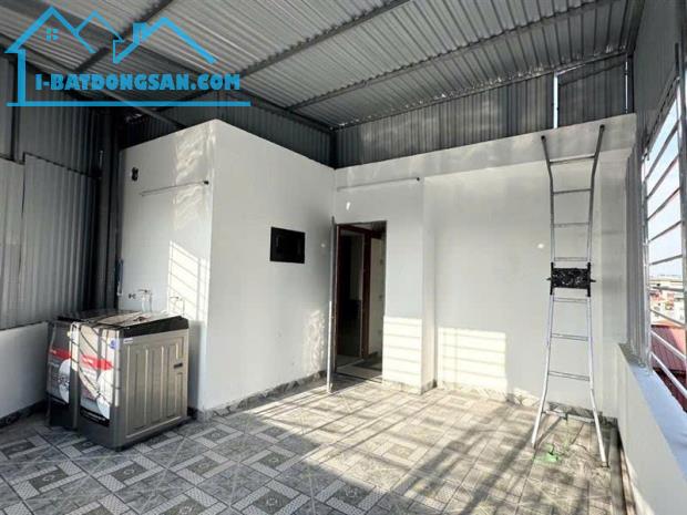 BÁN GẤP TOÀ CHDV BẮC TỪ LIÊM DT 52M, XÂY 7 TẦNG, 11PKK, DT 780TR/NĂM, CHÀO 9.75 TỶ