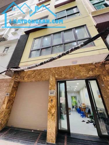 Bán nhà phố Trần Quang Diệu 66m, 6 tầng, mt 6m. Giá: 30 tỷ. LH: 0327536893