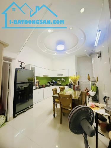 NHÀ HẺM NHỰA THÔNG 8M LŨY BÁN BÍCH TÂN THÀNH KHU BÀN CỜ 4X14 4 TẦNG ST GIÁ NHỈN 7TỶ