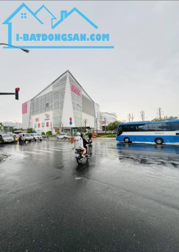 Bán nhà Tên Lửa 53m2 nhỉnh 5 tỷ, 1 phút đến cửa Aeon Mall