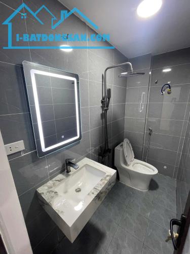 VÕNG THỊ – GẦN HỒ TÂY – Ô TÔ ĐỖ CỬA – DIỆN TÍCH 47M² – GIÁ 6.1 TỶ 🌿