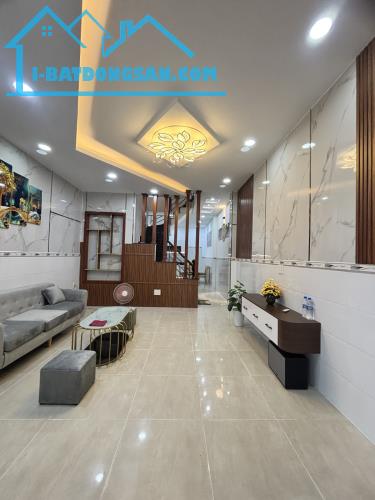 Bán gấp nhà đẹp Mã Lò, 65m² 3 Tầng, khu sầm uất, Full nội thất, nhỉnh 5 tỷ. Nhà siêu hiếm