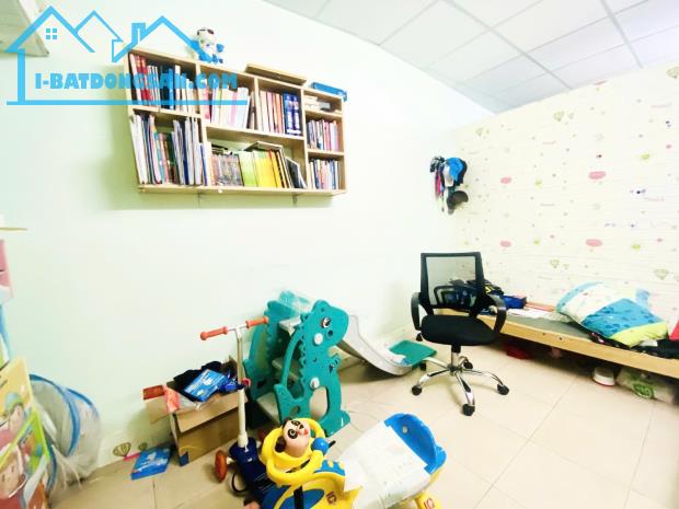 Bán Nhà Lê Đức Thọ , An Hội Đông , Gò Vấp 80m² chỉ 5.8 Tỷ Hẻm Xe Hơi SHR