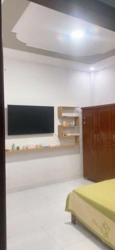 Bán nhà Hẻm 4m Ngay Trường CĐ Công Thương Phước Long B, Q9, Giá 5,5 tỷ