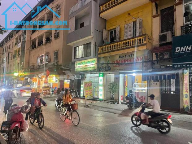 Hiếm nhà 2 tầng mặt phố Xa La, 42m2, 2 mặt tiền 3m, vị trí đẹp, vỉa hè rộng, KD sầm uất