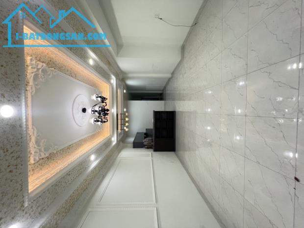 BÁN ĐẤT, MẶT TIỀN LỘ 8M – TỈNH LỘ 849,GẦN NGÃ BA NÔNG TRẠI,ĐƯỜNG XE TẢI –1.000M² ,NGAY CHỢ