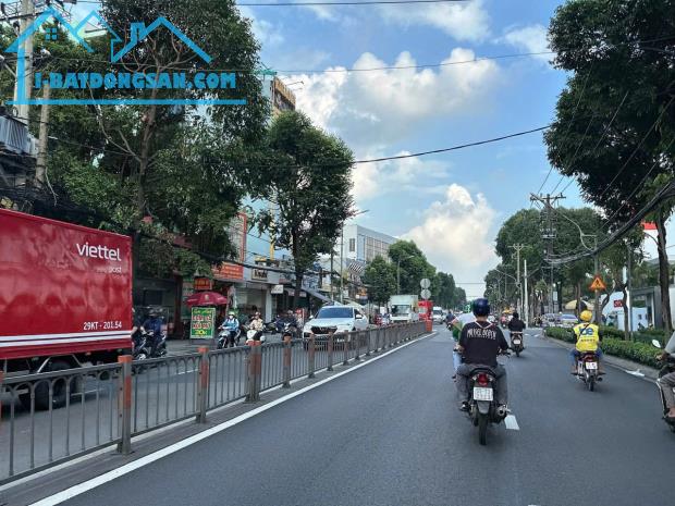 Nhà đẹp 4 lầu có hầm HXT 80m2 ngang 4m ở ngay đi bộ ra đường Quang Trung gần Emart 9.5 tỷ