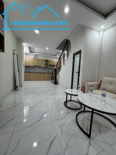 Đại Mỗ 37m² x 5T, Full NT, Ở ngay! – giá chỉ hơn 6 tỷ