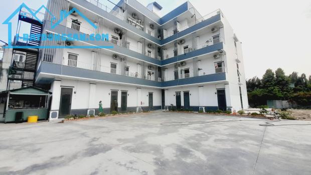 TÒA CHDV 80 PHÒNG – VIEW MẶT SÔNG – DT 3470M² – DÒNG TIỀN 3 TỶ/NĂM