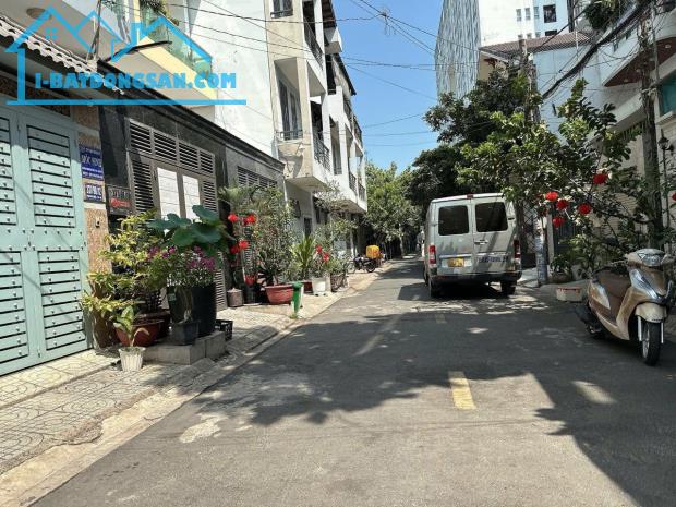 Nhà đẹp 5 lầu hẻm 237 Phạm Văn Chiêu 72m2(4x18) vào ở ngay gần Dream Home hơn 9 tỷ.