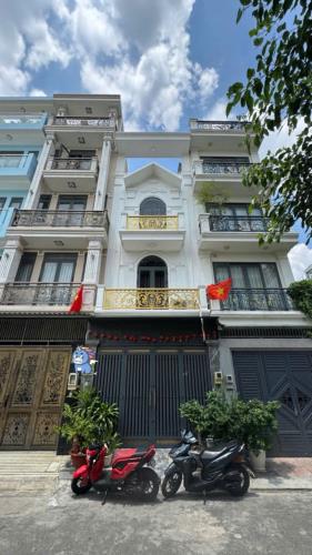 Siêu vị trí hiếm nhà bán hẻm xe hơi đường Thành Thái quận 10 (DT 4x17m) 3 tầng tiện ở liền