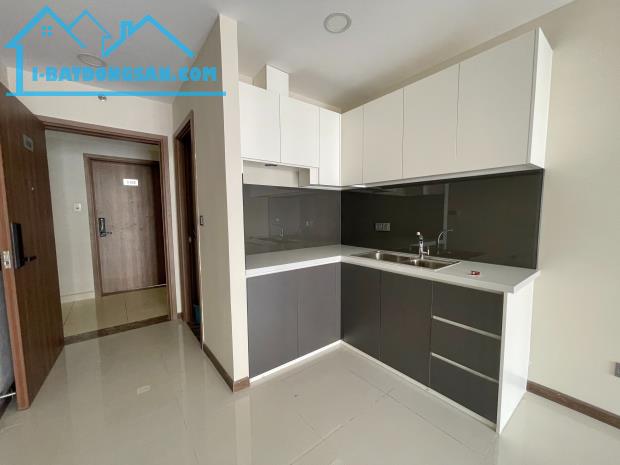 Cần bán căn hộ 3PN 95m2 hướng ĐN mát mẻ giá 9,5 tỷ Nhận nhà ngay