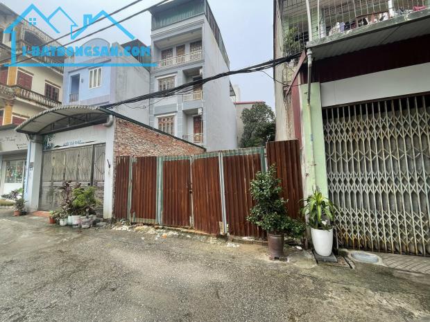 TÔ NGỌC VÂN – LÔ ĐẤT ĐẸP NHẤT PHỐ – GẦN HỒ TÂY – SỔ ĐỎ VUÔNG, KINH DOANH ĐỈNH