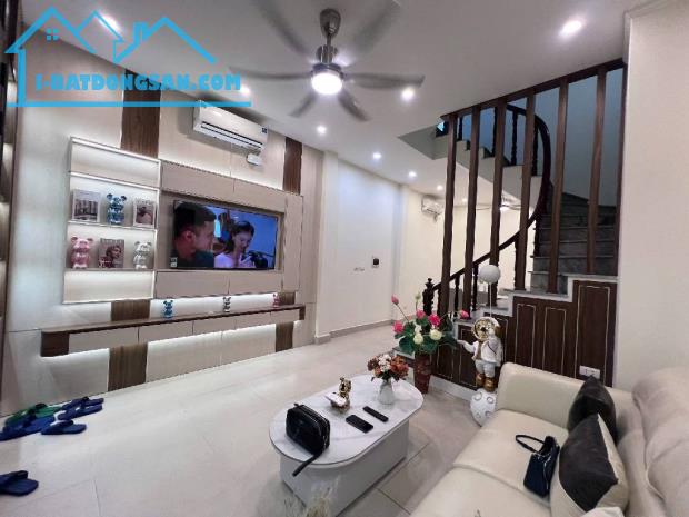 Siêu phẩm đình thôn !45m2 - 4 tầng - ô tô đỗ