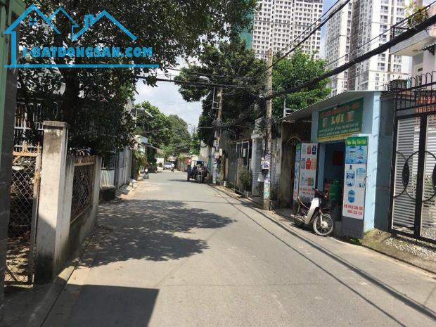 NHÀ ĐẸP 3 TẦNG – Ô TÔ NGỦ TRONG NHÀ – 82M² (4.2x19.5) – MT ĐƯỜNG 13, BÌNH TRƯNG TÂY
