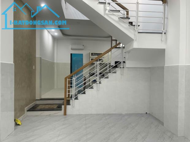 HIỆP BÌNH CHÁNH – NHÀ 2 TẦNG HẺM XE HƠI – DỌN VÀO Ở NGAY – NHỈNH 6 TỶ