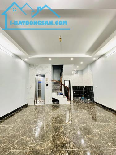 TÔ NGỌC VÂN, 39M², NHÀ MỚI 6 TẦNG THANG MÁY – VIP TÂY HỒ, GẦN HỒ, CHO THUÊ ĐỈNH
