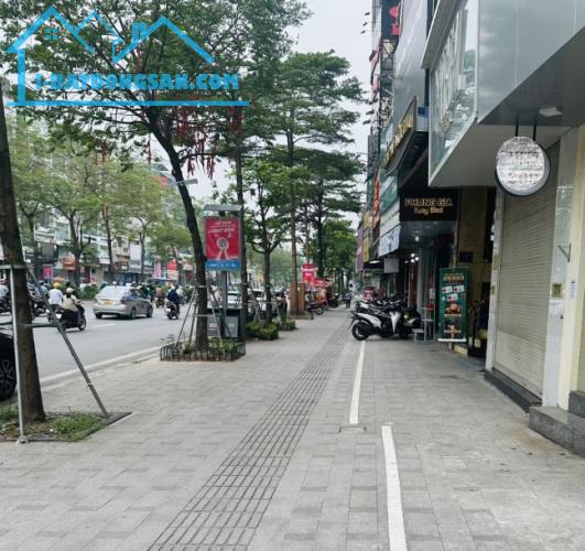 Bán nhà mặt phố Lê Thanh Nghị 123M2-8T-MT6,6m -70 Tỷ-Góc-V.Phòng-Vỉa Hè Rộng