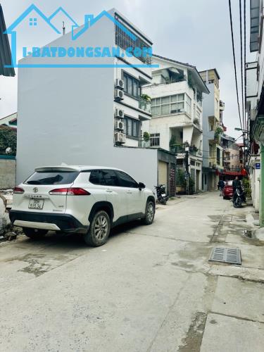 Tây mỗ ! Chính chủ bán mảnh 69m2 - ô tô đỗ cửa - vị trí đắc đại , an ninh tốt, ngõ thông