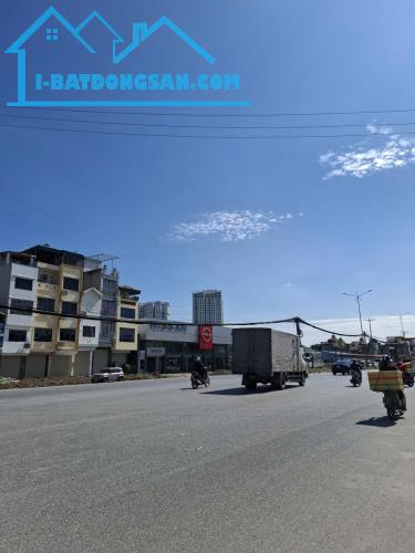 Chủ mua nhà mặt phố bán nhà C4 khu Cán Bộ Viện Khoa Học Ngọc Hồi 55m giá 4.6 tỷ