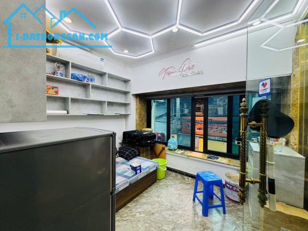 VÕ CHÍ CÔNG - Toà 76CHDV 176m2 9 tầng MT 8m, full đồ sát phố -Ô tô -Dòng tiền 4,5 tỷ -72tỷ