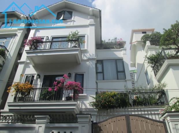 BS Nam bán gấp Biệt thự BT4 BT5 KĐT Xa La gần siêu thị Vinmart 125m2 chỉ 21.x tỷ. Lh 09896