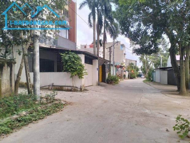 🏚️NHÀ ĐẸP Ở NGAY - PHÚC THỊNH ( NAM HÔNG CŨ )THIẾT KẾ HIỆN ĐẠI - TRƯỚC NHÀ RỘNG Ô TÔ TRÁN
