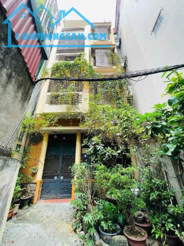 Bán Nhà Phố Võ Thị Sáu, cạnh hồ - 70m2 x 5 tầng, 6 phòng - Sổ nở hậu, ngõ 3m, cực nông