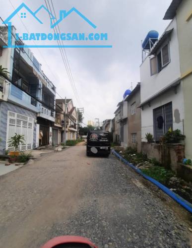 Bán nhà 2 mặt tiền Nguyễn Quý Yêm 40m2 2 tầng công nhận đủ, chỉ nhỉnh 5 tỷ