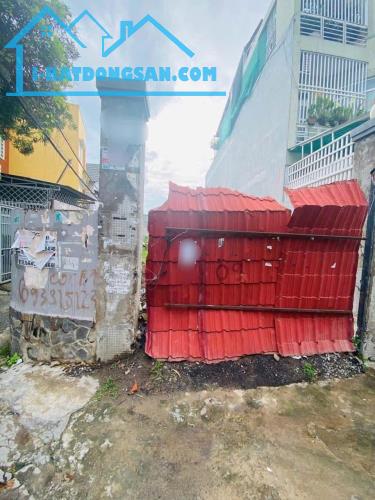 Đất mặt tiền thụt đường Đặng Văn Bi P.Trường Thọ ngang 5m vuông vúc, hẻm xe hơi vào tận nơ