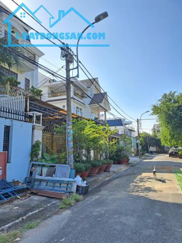 HẺM NHỰA 7m VIEW CÔNG VIÊN PHÂN LÔ CAO TẦNG GẦN CHỢ LINH TRUNG 12X21; 20,6 TỶ.
