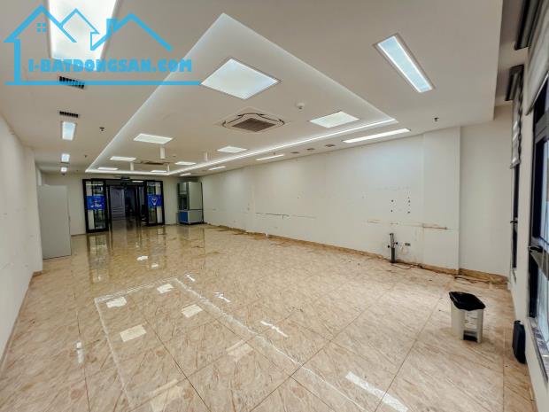 SIÊU HOT TOÀ VĂN PHÒNG LÊ ĐỨC THỌ - NAM TỪ LIÊM - DT : 160M2 - 9 TẦNG. GIÁ SIÊU RẺ