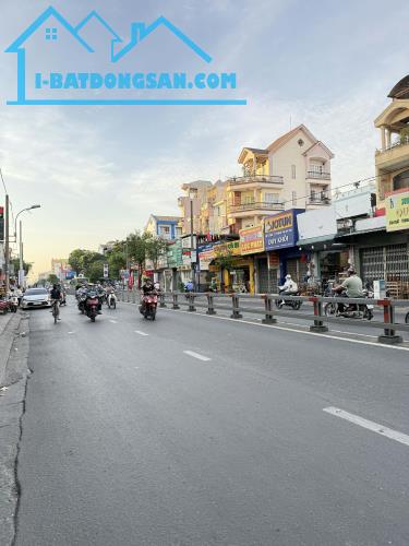 Mặt tiền Trường Chinh, 72m, 3 tầng, khu VIP sầm uất, sát q10, gần sân bay, chỉ 15 tỷ, TL.