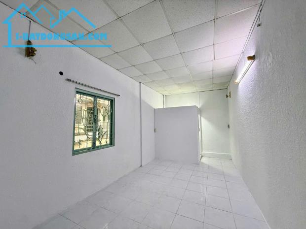 HẺM XE HƠI – NGANG 4.5M – PHAN ĐĂNG LƯU – GIÁP QUẬN 1 – GẦN 60M² – CHỈ 7.X TỶ