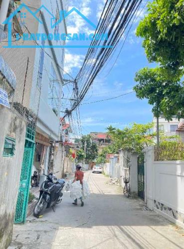 CỰC HIẾM - BÁN NHÀ PHỐ TRẠM - LONG BIÊN - SÁT VĨNH TUY - Ô TÔ THÔNG - 50M2 - CHỈ 10.3 TỶ