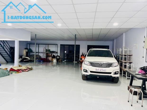 Bán nhà xưởng Hóc Môn, 880m², Ngang 16m, sâu 57m.