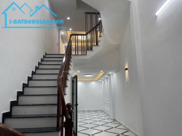 NHÀ MỚI NGỌC HỒI 5 TẦNG MỚI KOONG THIẾT KẾ ĐẸP GẦN LINH ĐÀM GIÁ 7.5 TỶ