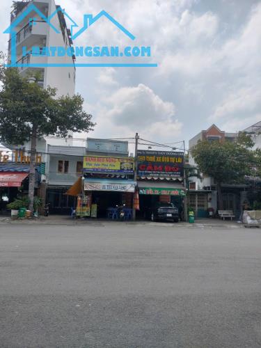 Mặt Tiền rộng 30m đường 11N khu Cư xá ngân hàng . 4x22m SH. 17,5 tỷ