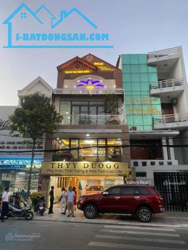 Bán nhà Mặt Tiền A4 - Nguyễn Minh Hoàng, Khu K300 - DT 6x18 - 4 tầng - giá 24 tỷ TL