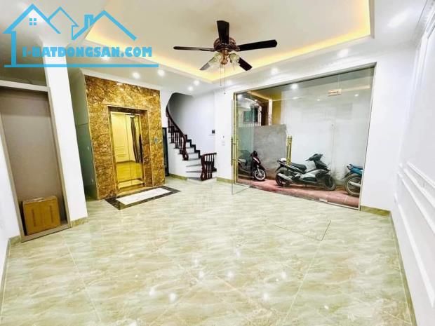Hàng hiếm phân lô ngõ 105 Xuân La vỉa hè OTO tránh - KINH DOANH – 58 X 7T 25,8 TỶ.