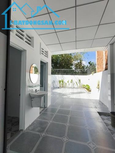 Bán nhà cấp 4 giá rẻ đường An Phú Tây - SHR - 680 TR