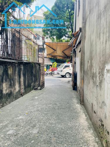 HXH sát MT Phạm Ngũ Lão P.Hạnh Thông 5 tầng 99m2 giá 13.5 tỷ