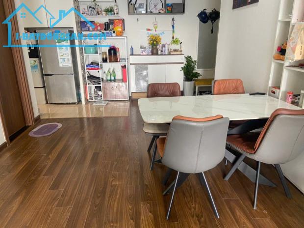 Bán Chung Cư Phố Vạn Hạnh, Long Biên 77m2, giá 4,45 tỷ (giá thương lượng)